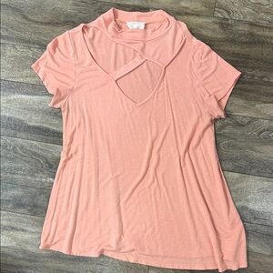 Fantastic Fawn Coral Cut-Out Short Sleeve Top
